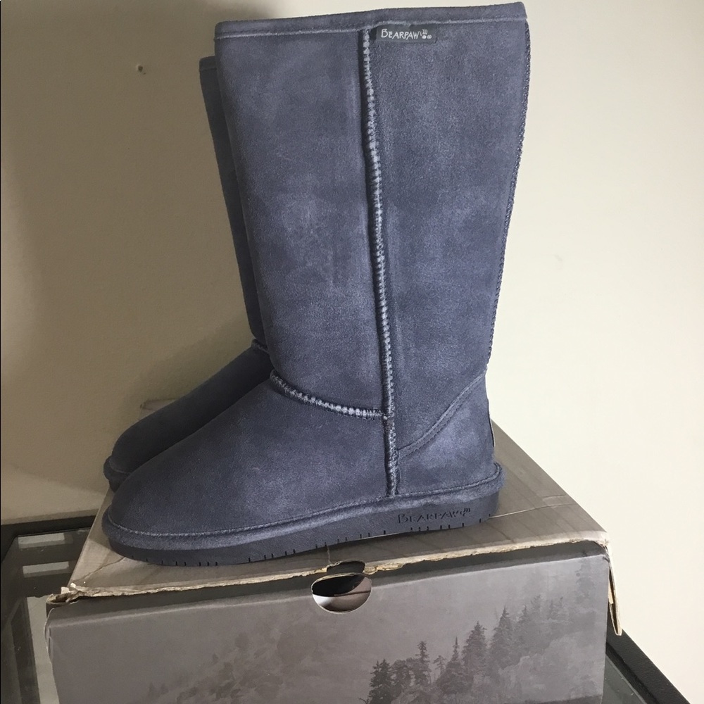 BEARPAW Women's Emma Tall Fashion Boot Size 6